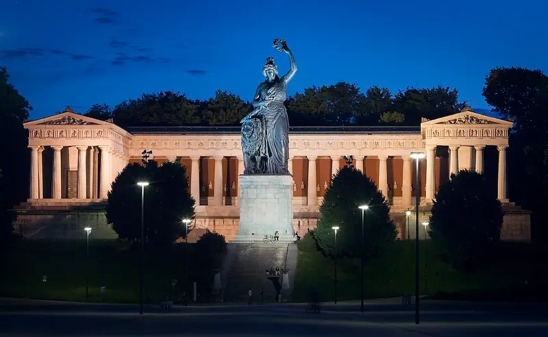 Bavaria-Statue auf der Theresienwiese – Westend / Schwanthalerhöhe München